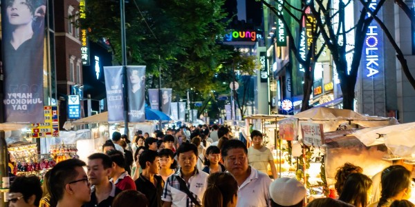 地攤經濟取代新零售？