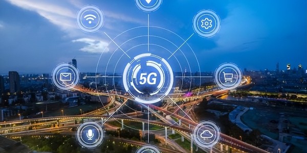 十二部門:深化基於5G的編隊行駛、遠程駕駛等自駕應用場景